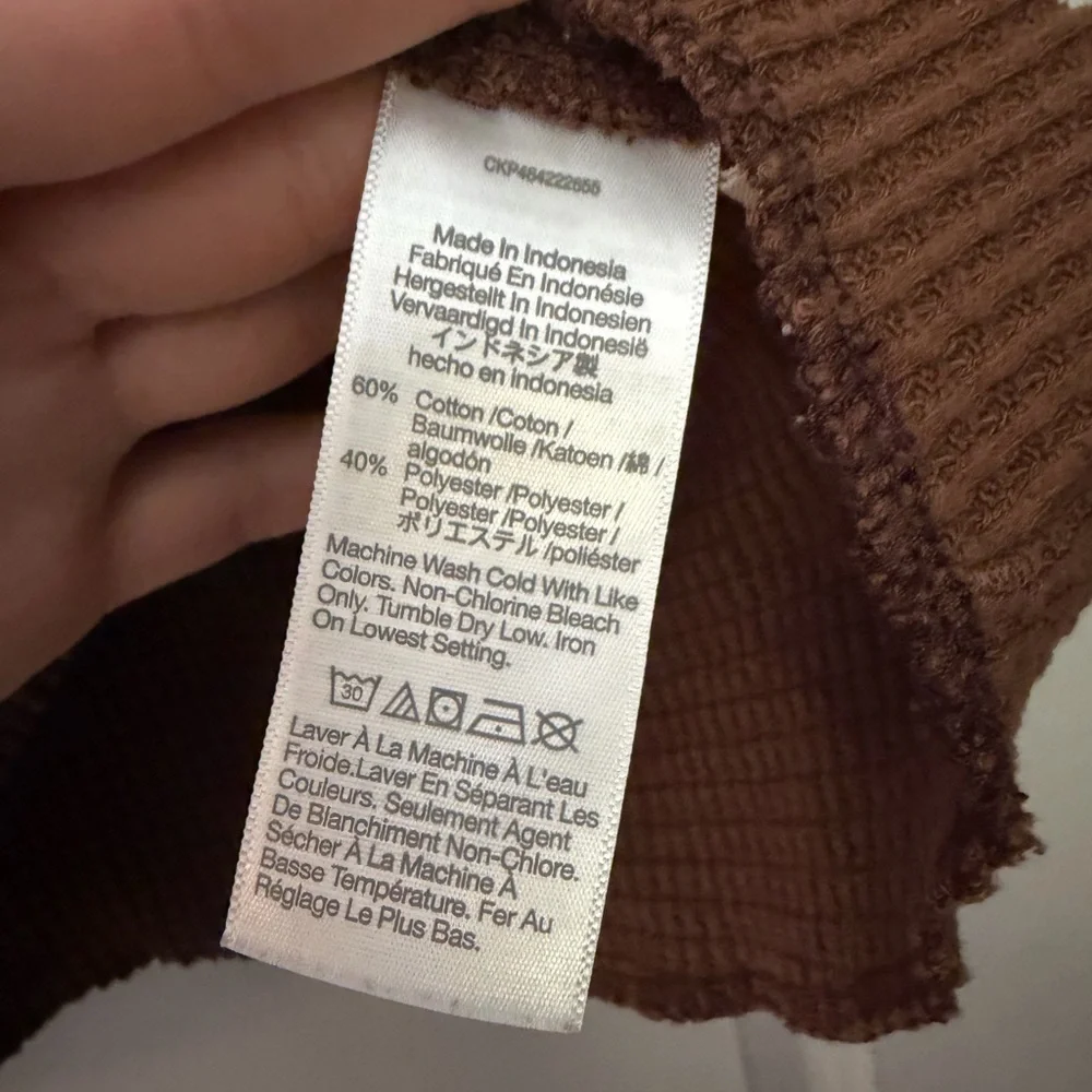 Madewell Waffle-Knit Long Sleeve Top in Rust Brown - Picture 3 of 4
